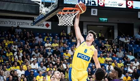 לוהטת: האלופה האריכה את רצף הניצחונות