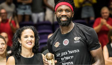 צפו: בריימו ה-MVP של גביע ווינר סל