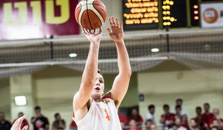 צפו: דאבל-דאבל לאיגור קולשוב בגן נר