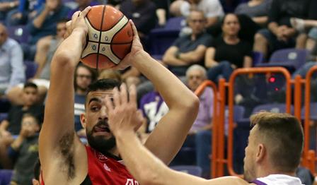 צפו: שיא קריירה חדש לתומר גינת