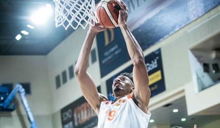 צפו: ג'ונתן וויליאמס ריחף לפסגת הטופ 10