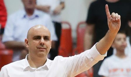 מאמן חודש נובמבר: נדב זילברשטיין