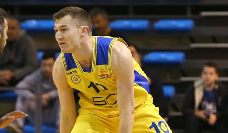 ספנסר וייס חתם בבאר שבע לשנתיים