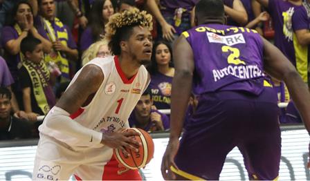 שחקן חודש אוקטובר: ג'סטין טילמן