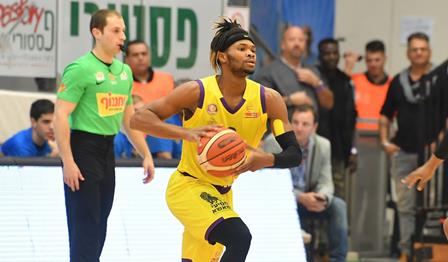 מצטיין המחזור ה-14: קורי וולדן