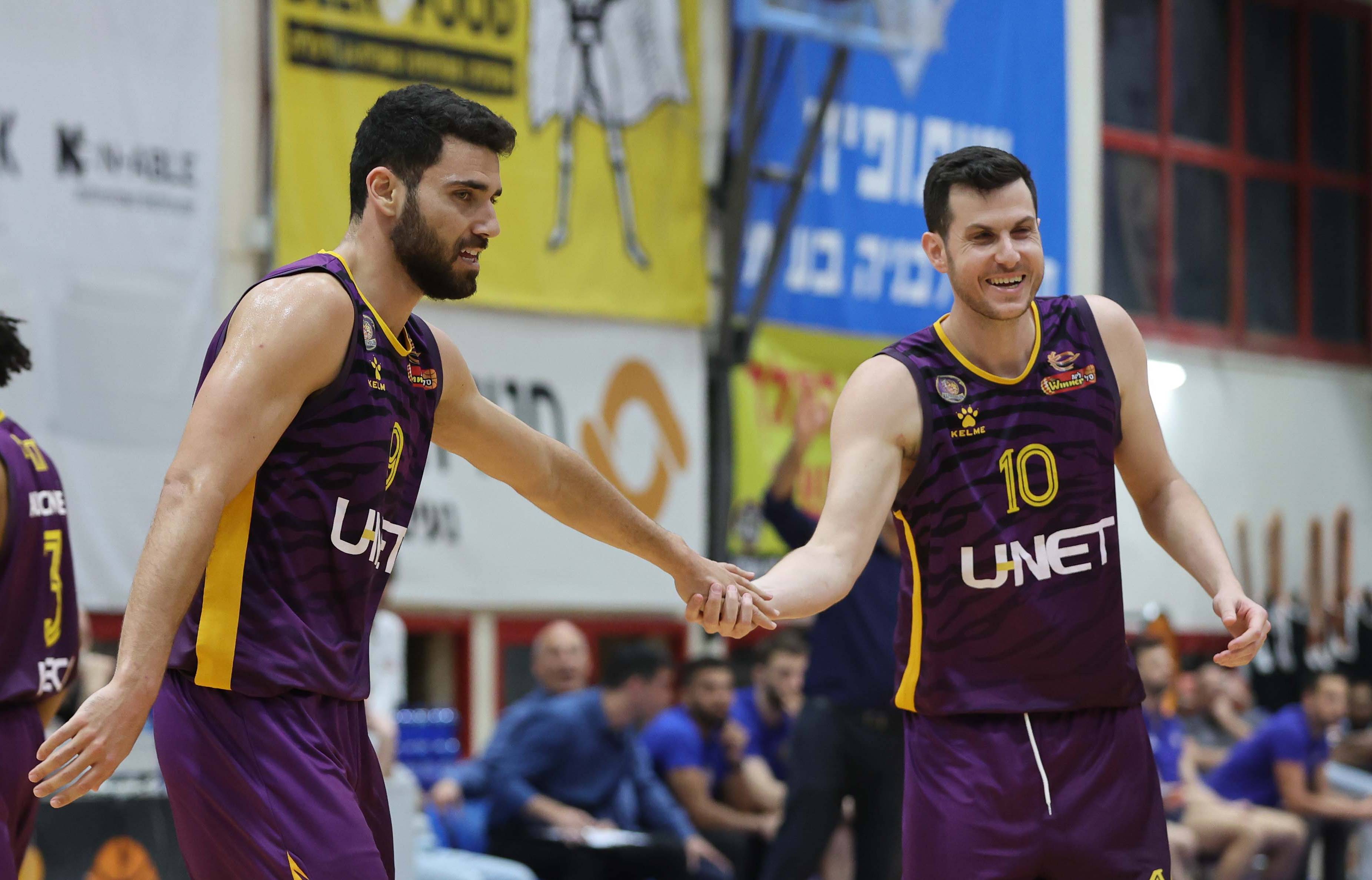 צפו: כמעט שיא ליגה היסטורי לסגולים