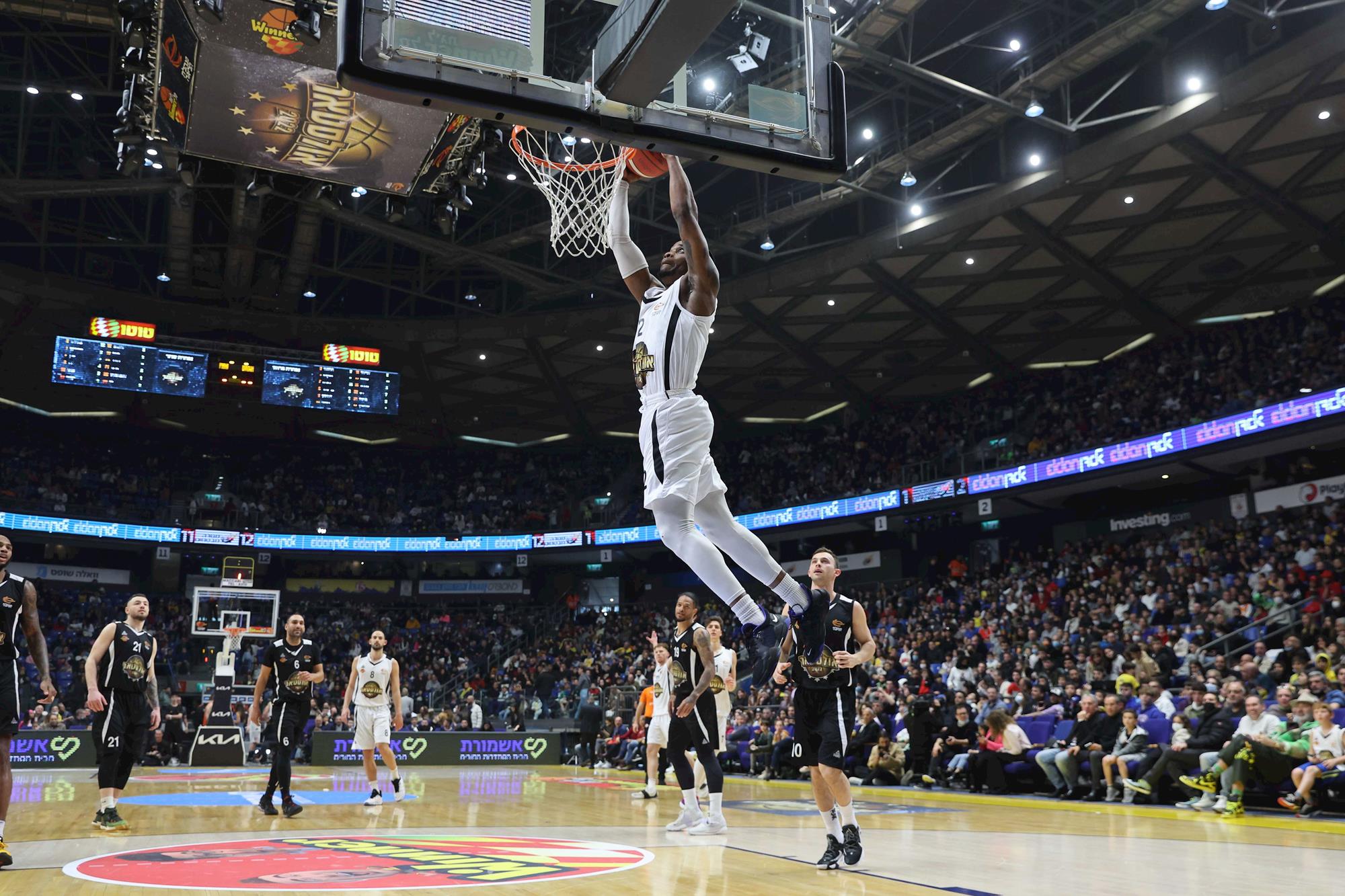 הנבחרת של בראון ניצחה במשחק האולסטאר