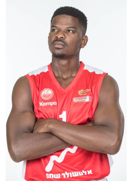 ג'וניור איטו