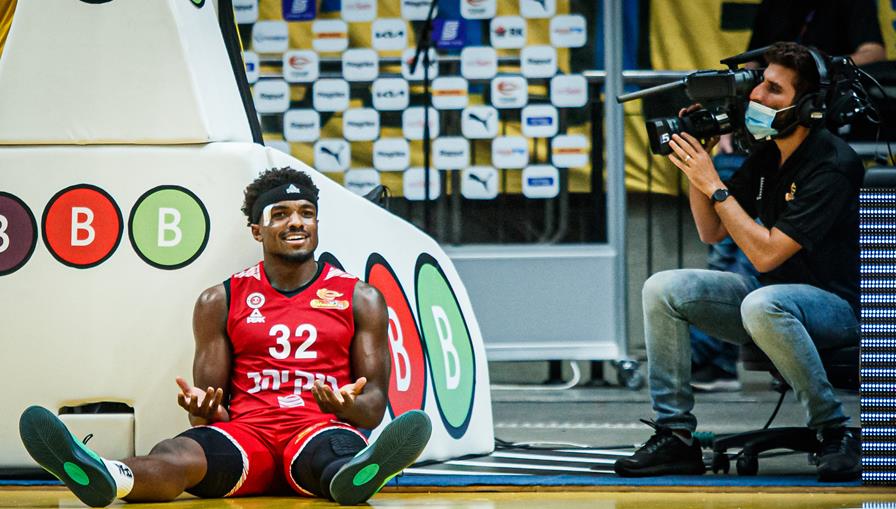 צפו: "המפגשים" של אובאסוהן עם הפרקט