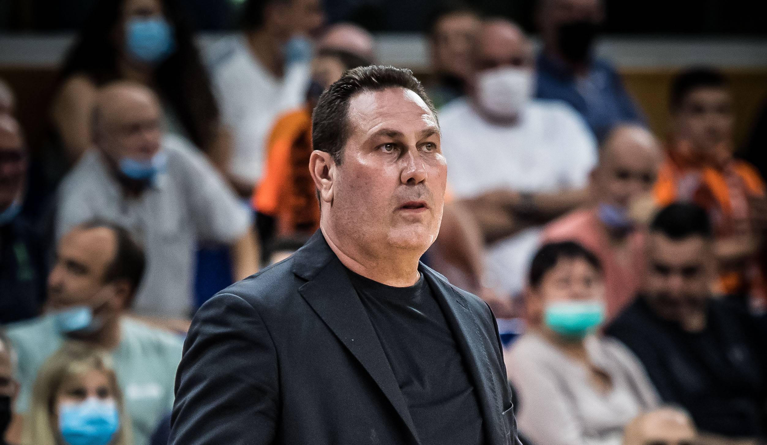 הערב: הנבחרת פותחת את עידן גיא גודס