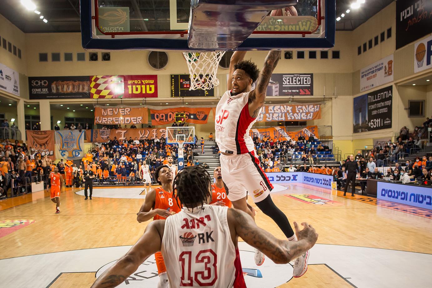 האדומים התאוששו מגמר הגביע בראשל"צ