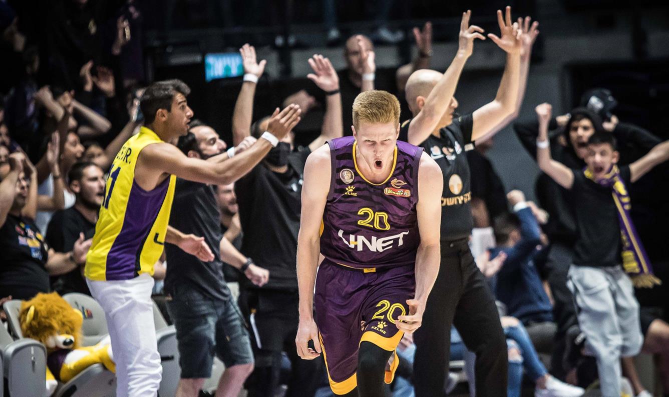 צפו: היידן דלטון התגלה כשפן של הסגולים