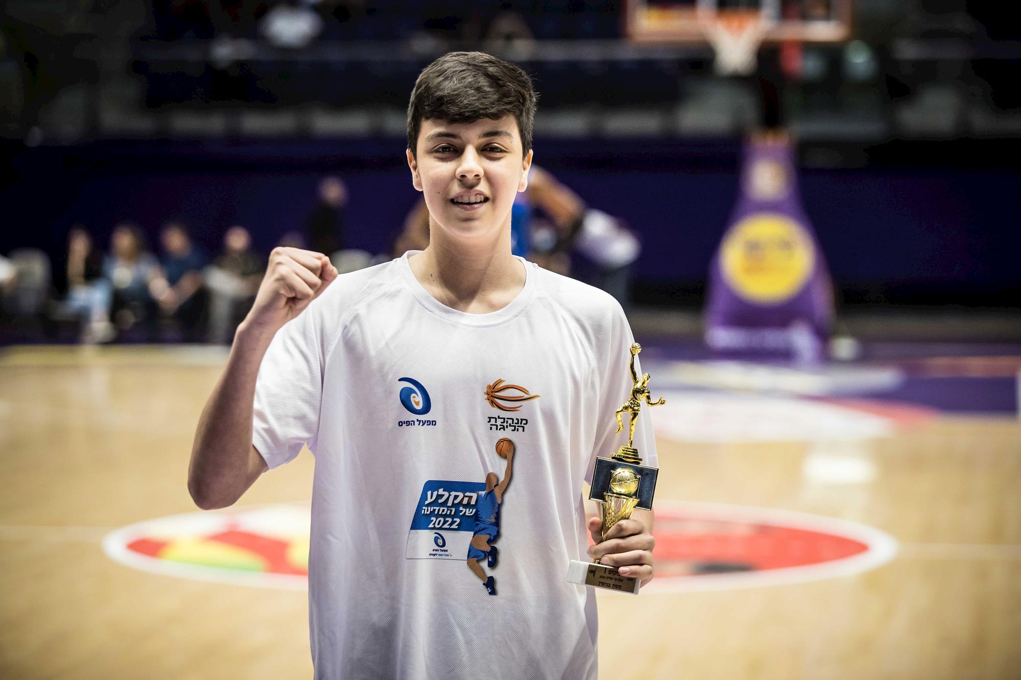 "הקלע של המדינה": התיקון של אורי