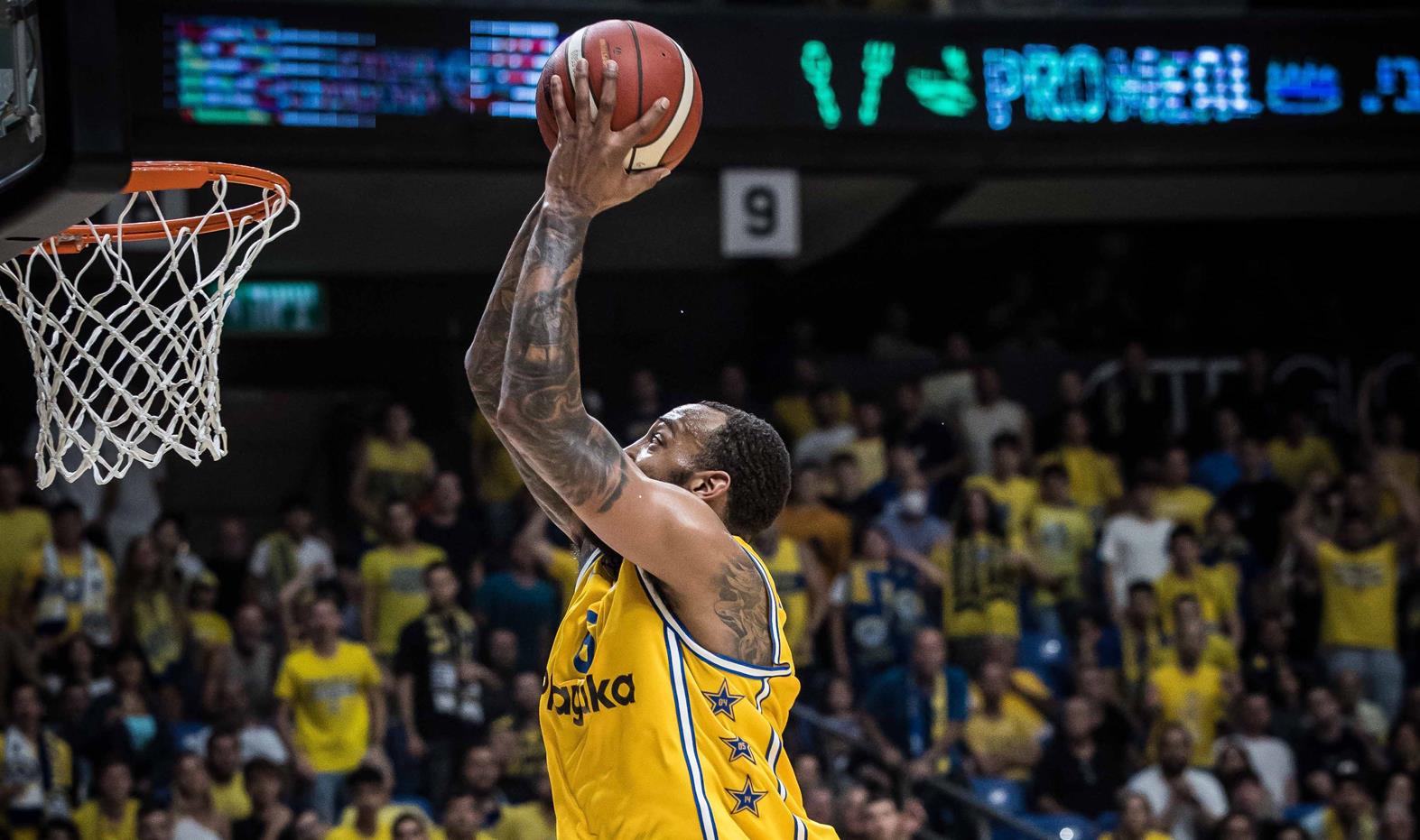 צפו: וויליאמס ריחף לפסגת הטופ 10