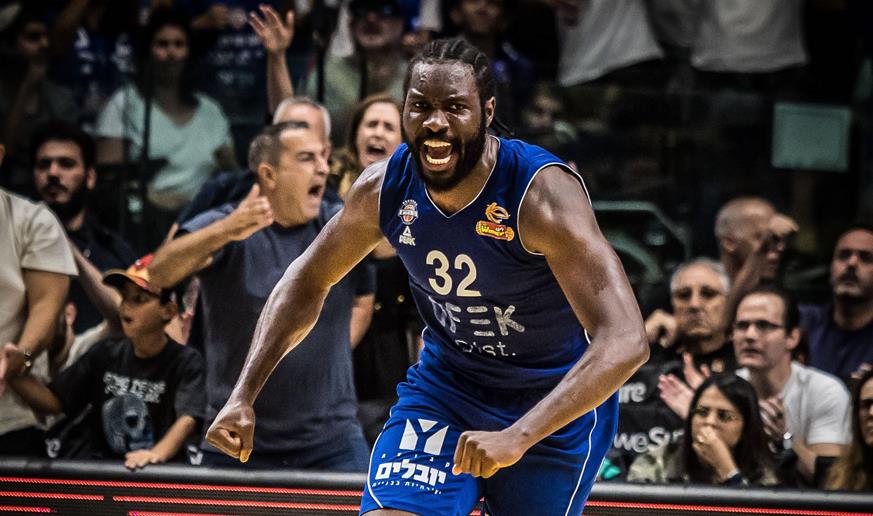 היסטוריה: מחזיקת הגביע בגמר הפלייאוף!