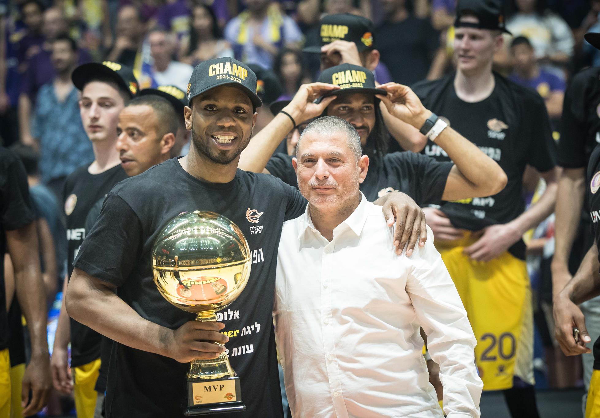 צפו: ג'ו רגלנד - MVP פלייאוף וסדרת הגמר