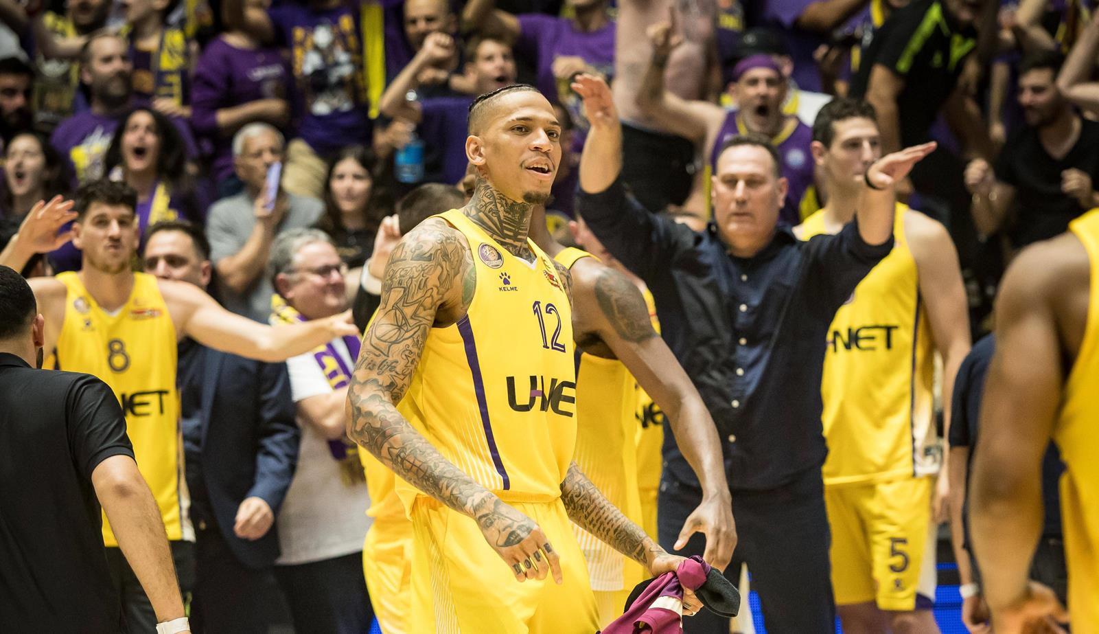 צפו: טופ 10 – מצעד מהלכי הפלייאוף