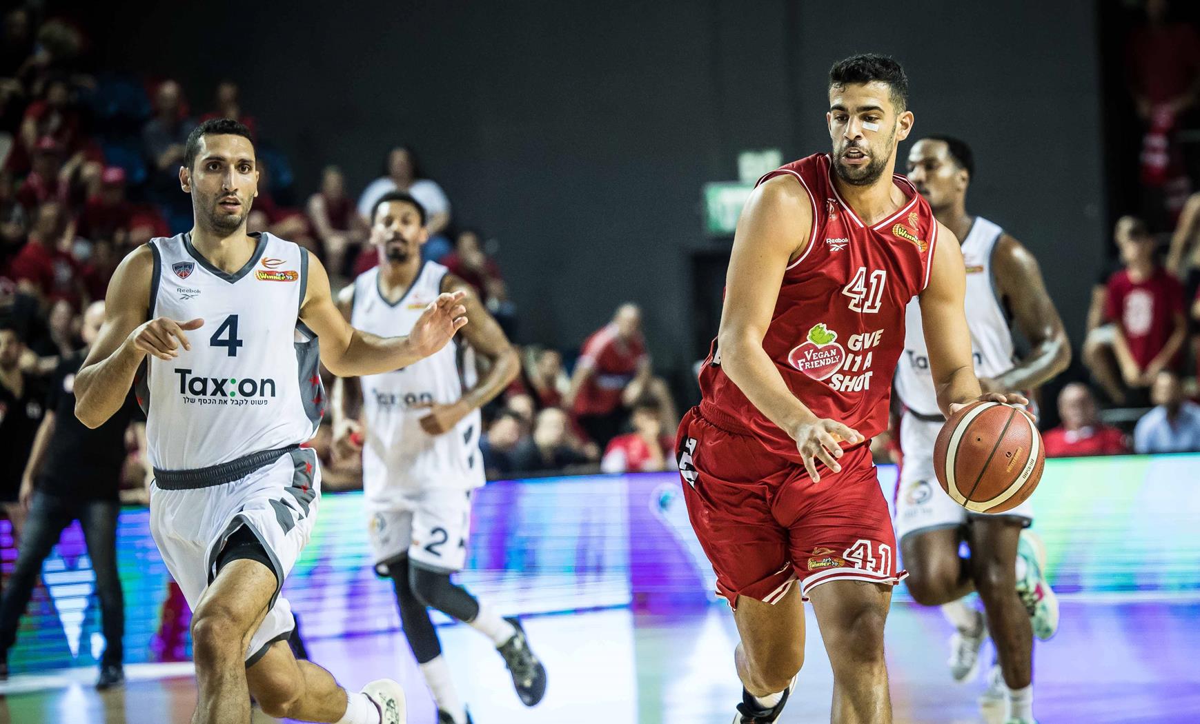 צפו: בכורה מחודשת מוצלחת לתומר גינת