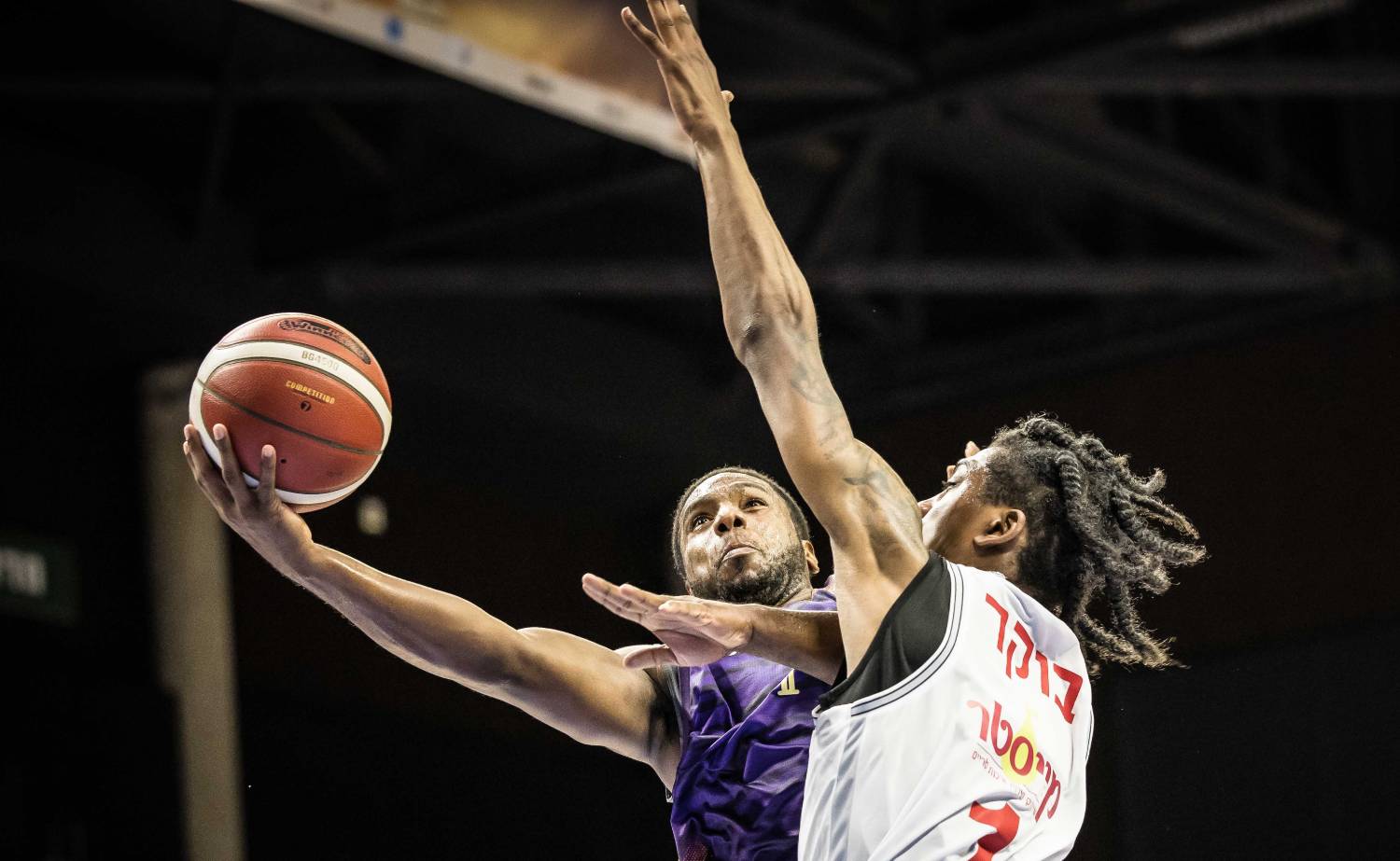 צפו: כמעט טריפל דאבל לג'ו רגלנד