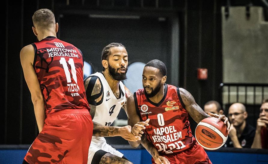 צפו: טעימה ראשונה מקאדין קרינגטון