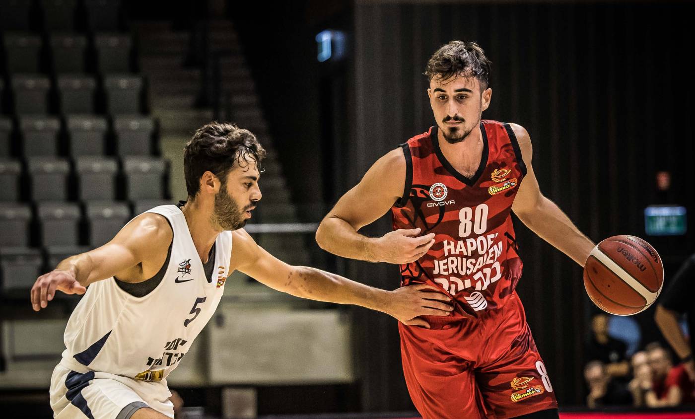 צפו: בכורה כמעט מושלמת לאור קורנליוס