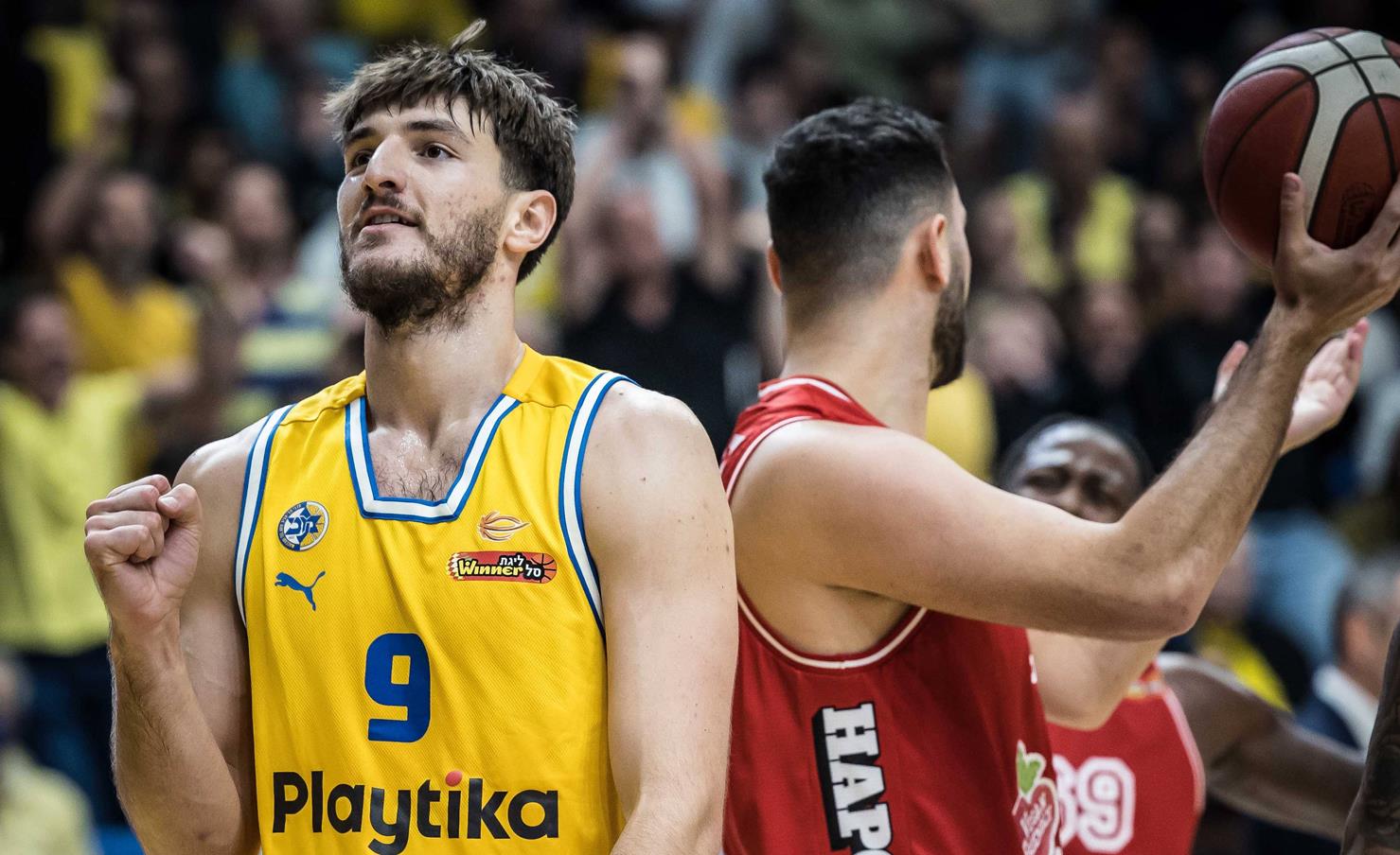 צפו: רומן סורקין מתעלה כשהוא רואה אדום