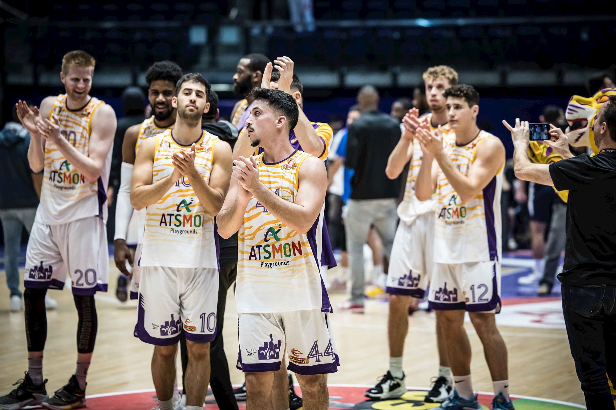 האלופה עשתה צעד גדול להשתתפות בגביע