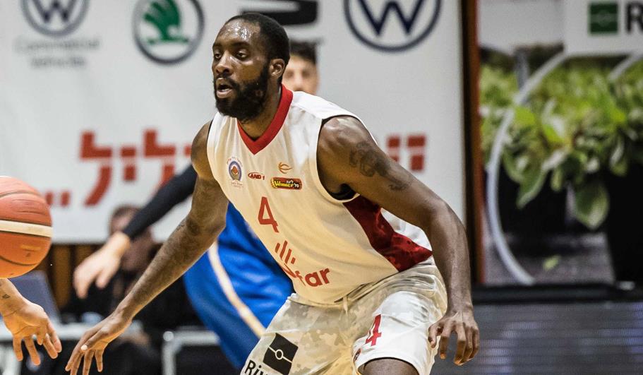 צפו: העבודה השקטה של וויין לנגסטון