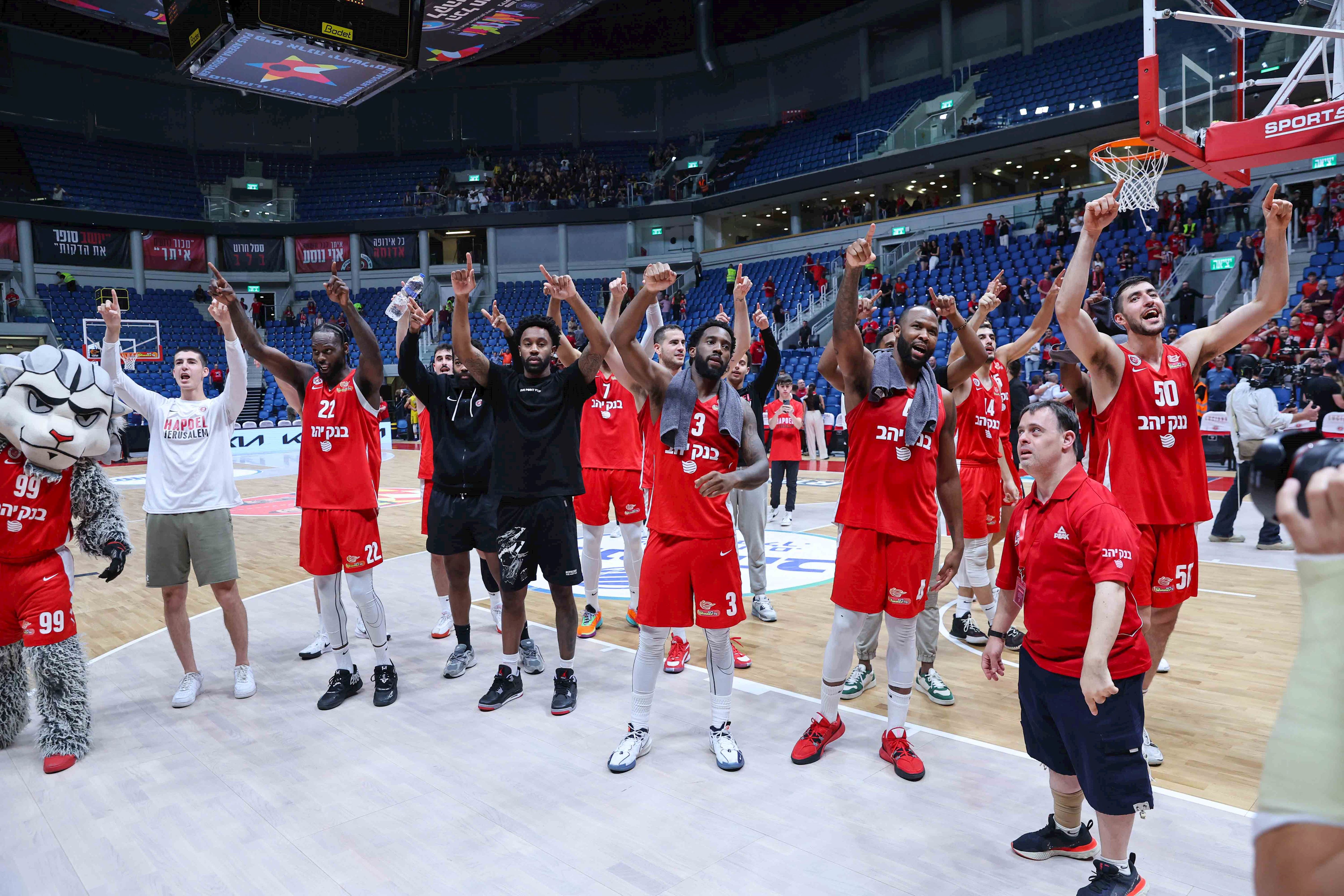 בדרך לקלאסיקו: ירושלים טאטאה את חולון