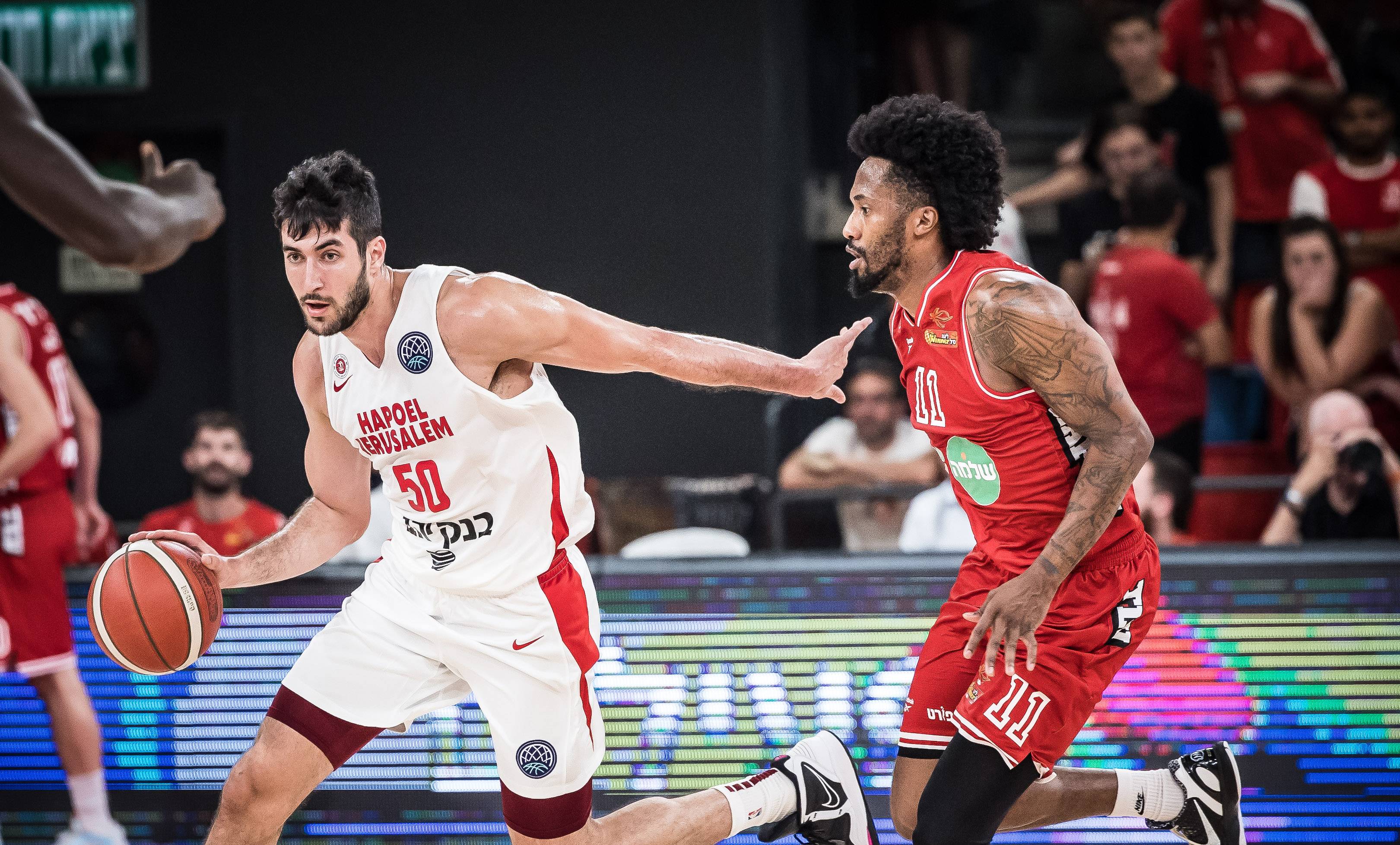 צפו: יובל זוסמן חימם את הידית