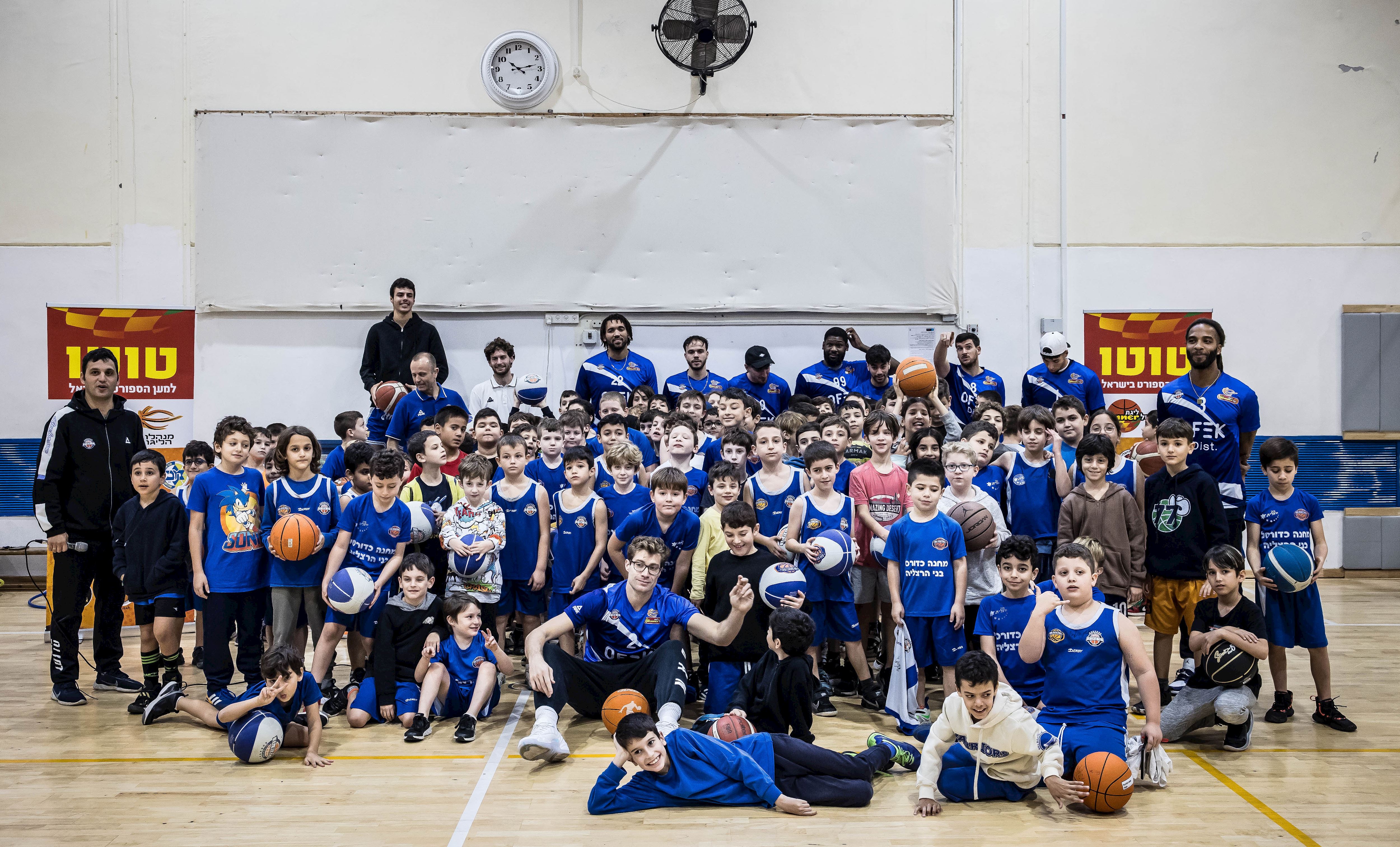 "פעילויות שמחברות את השחקנים לילדים"