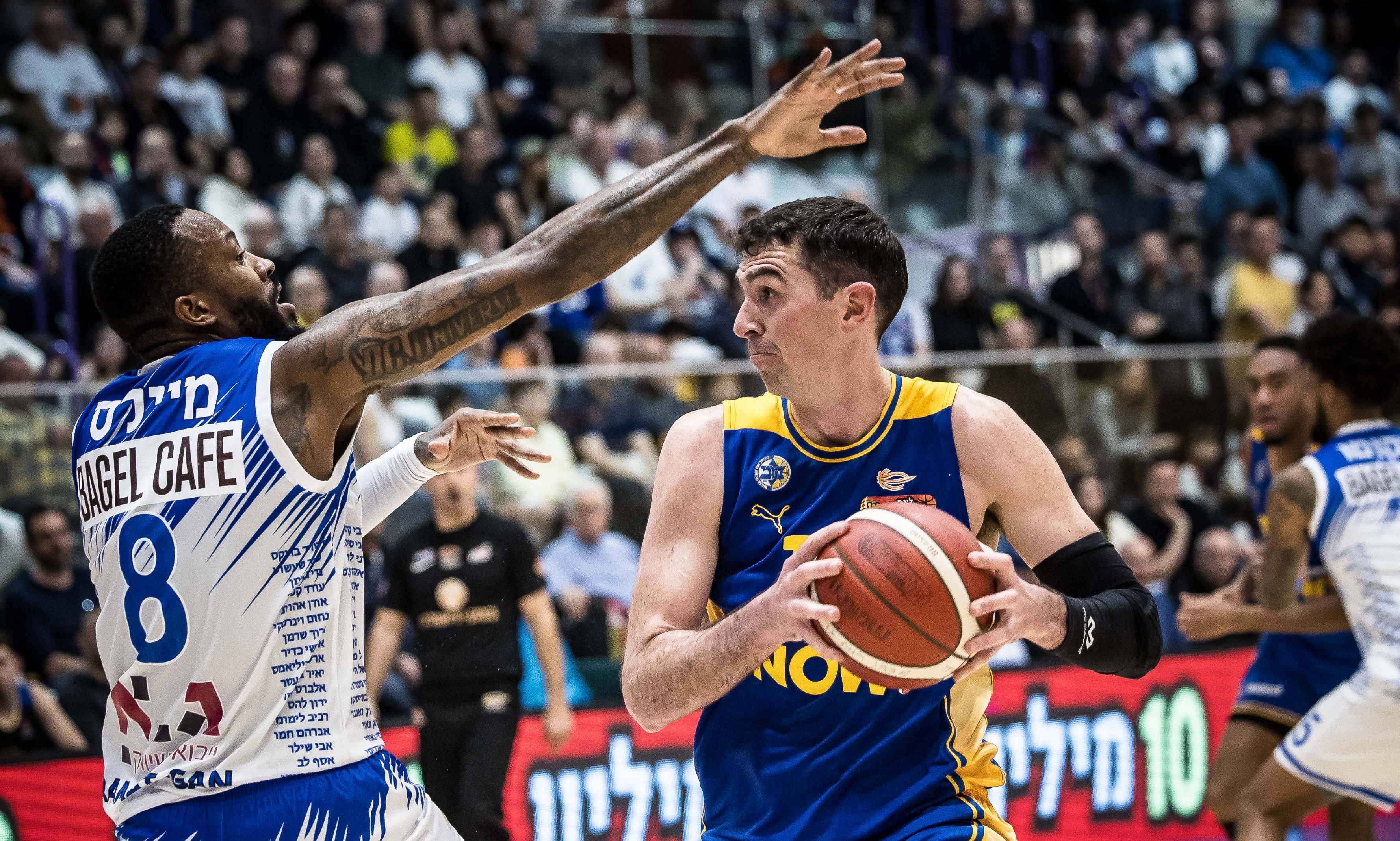 צפו: ג'ייק כהן שינה את המשחק מהספסל