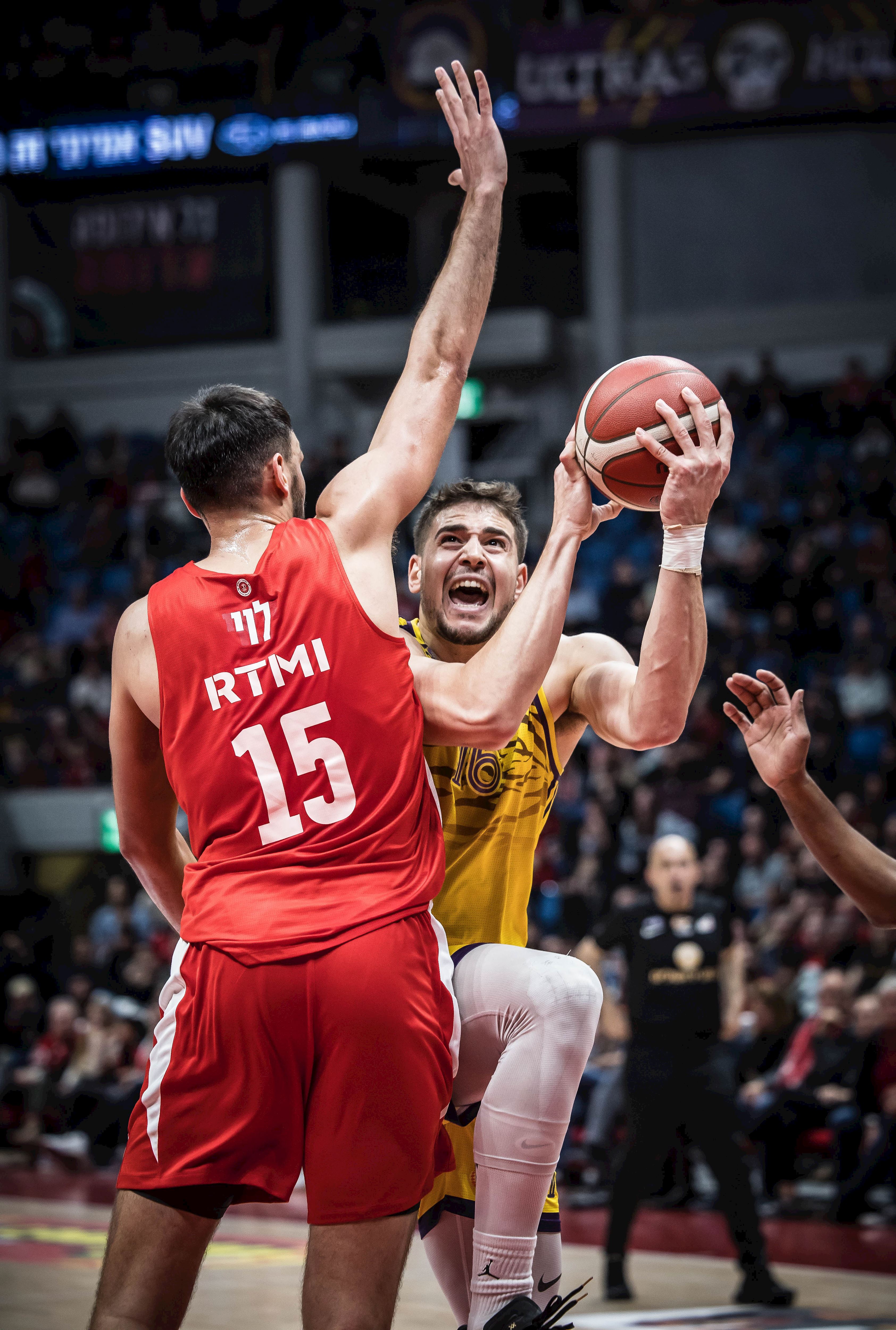 הערב: מאבק גדול על יתרון הביתיות