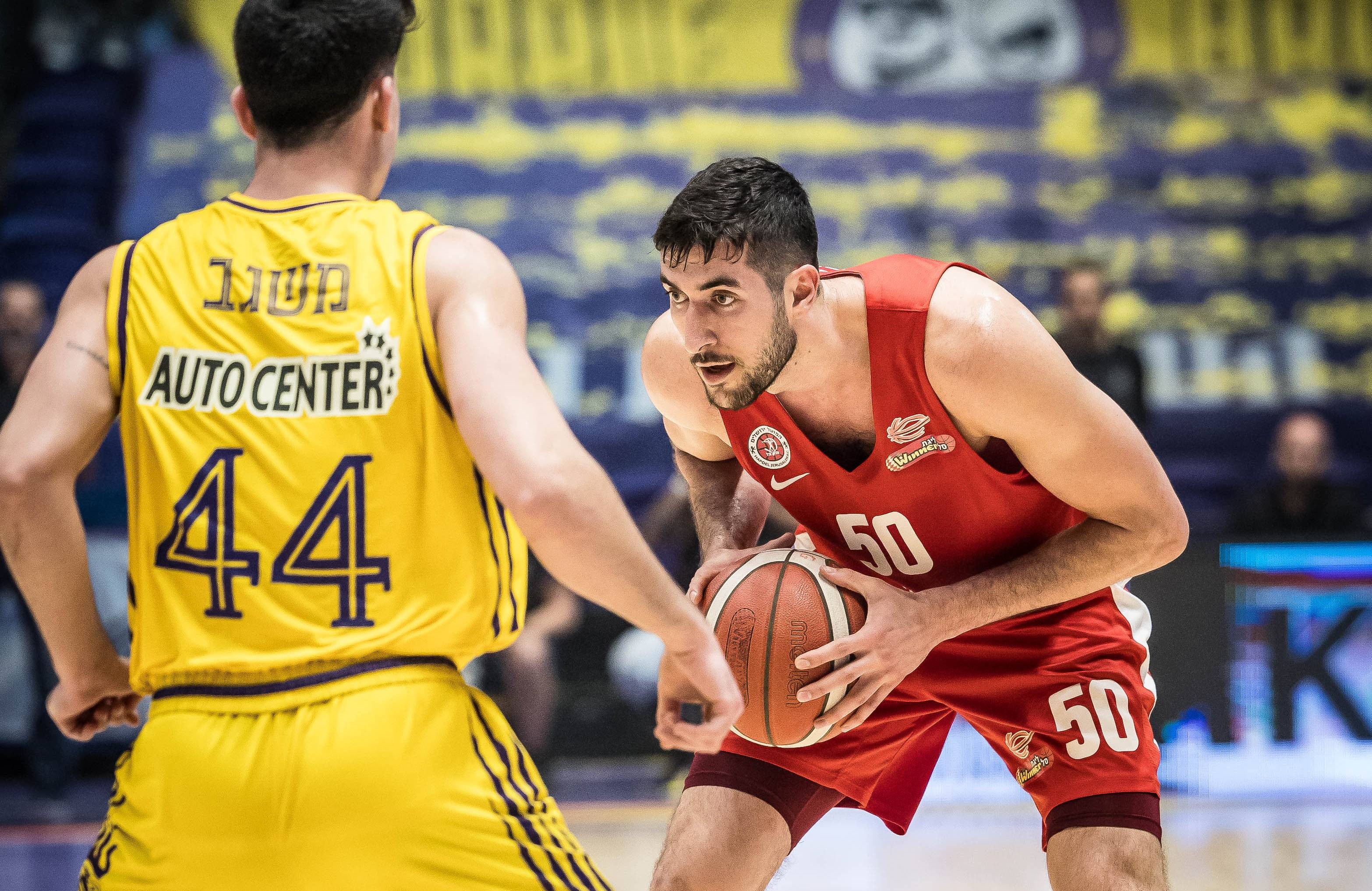 צפו: שיא קריירה ליובל זוסמן במדד