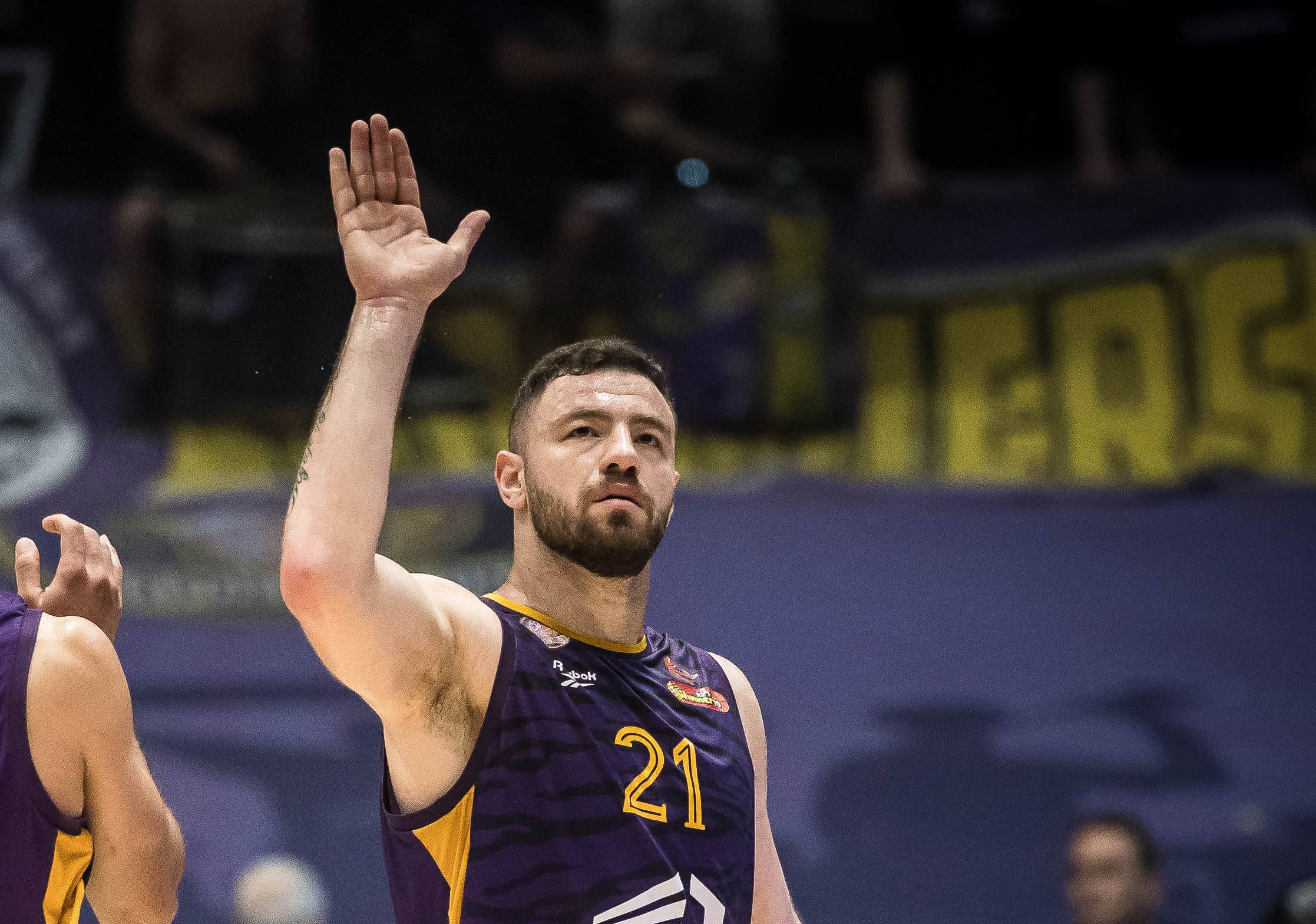 ניצחון לסגולים במפגש הראשון מול האקס