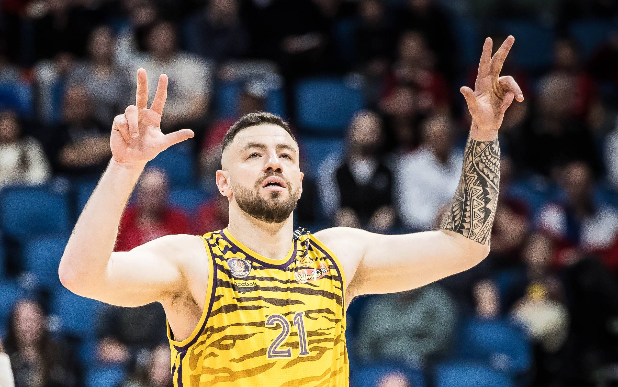 צפו: ארצי הוביל את חולון לניצחון חשוב