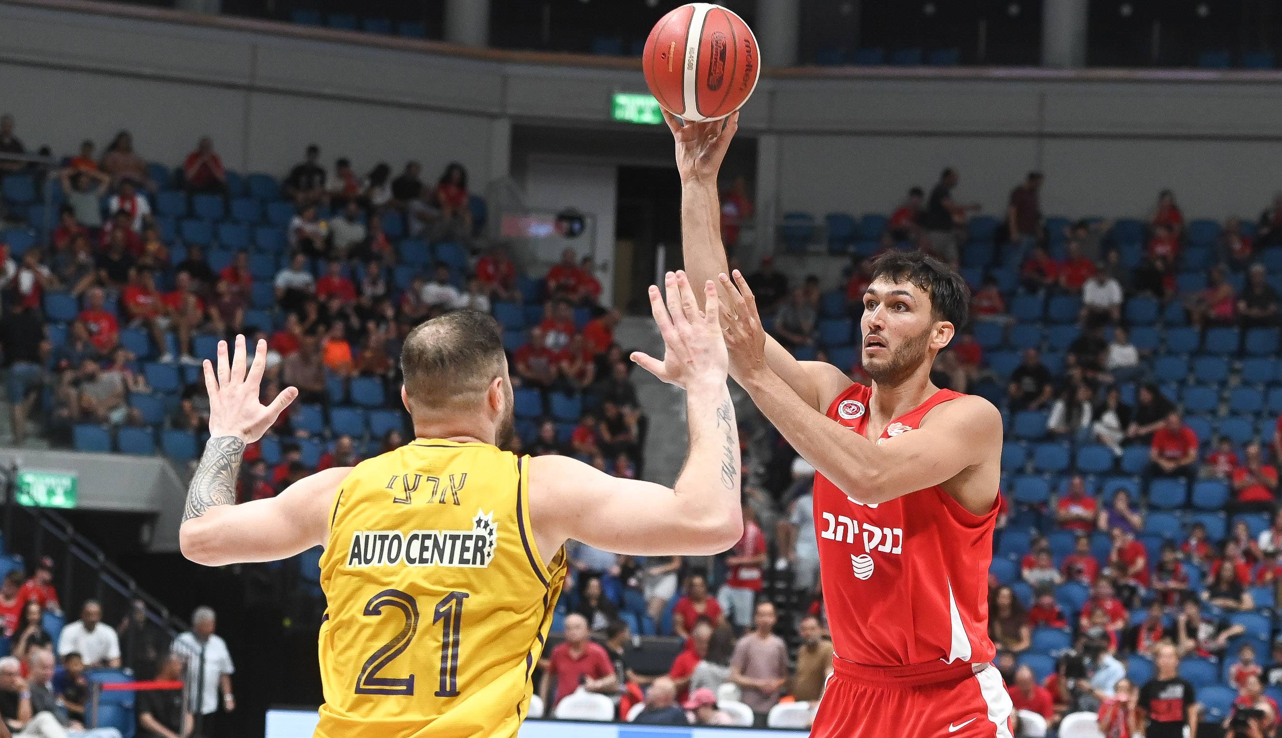 צפו: נמרוד לוי ממשיך להתחמם לפלייאוף