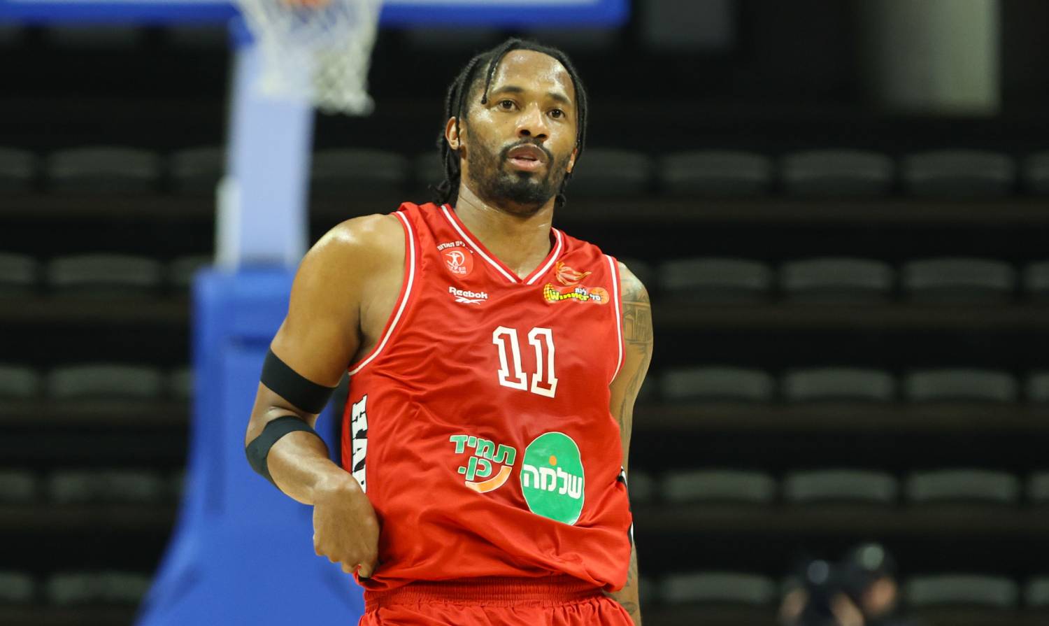 צפו: ערב קליעה נהדר לבריאן אנגולה