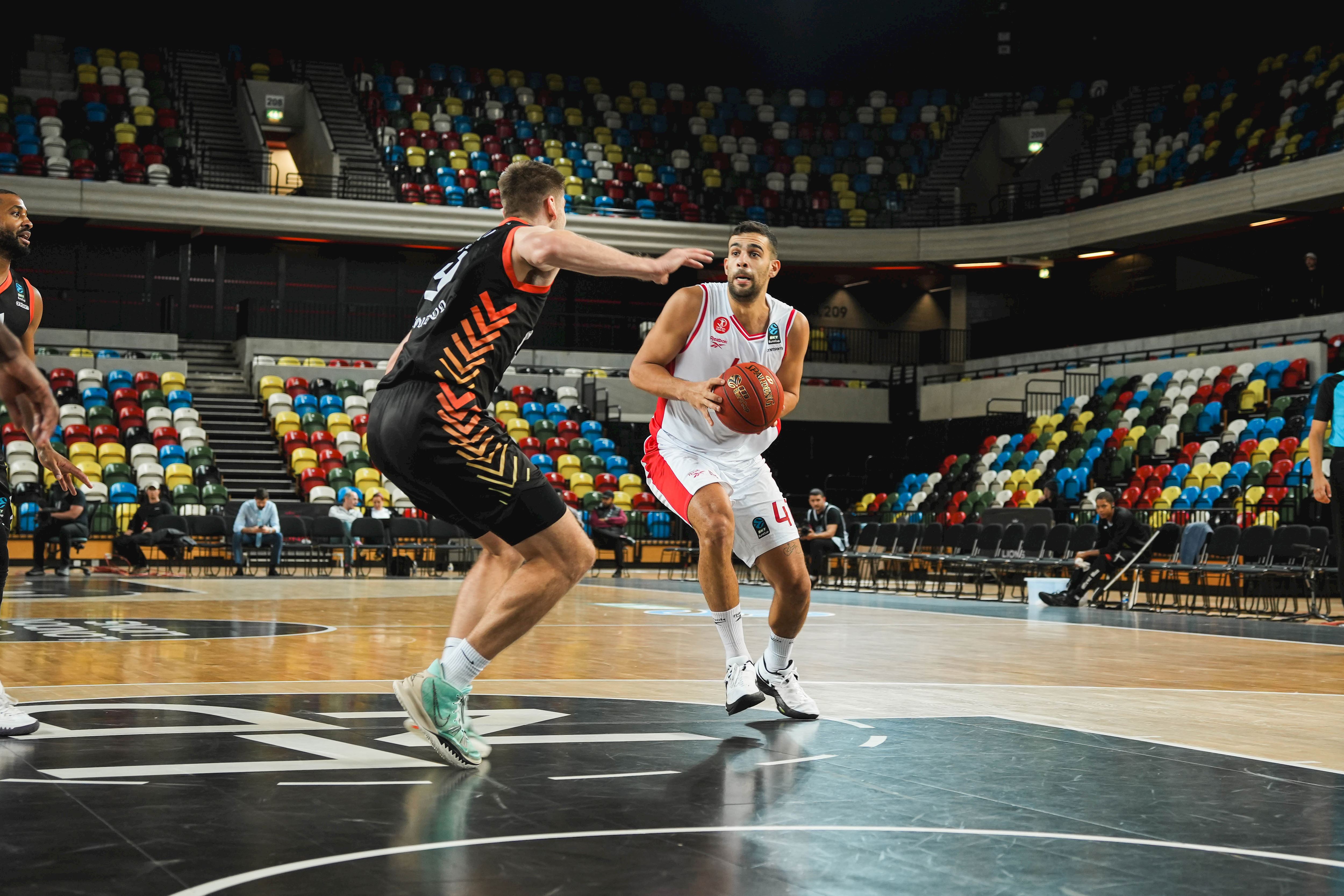 יורוקאפ: האדומים שמרו על מאזן מושלם