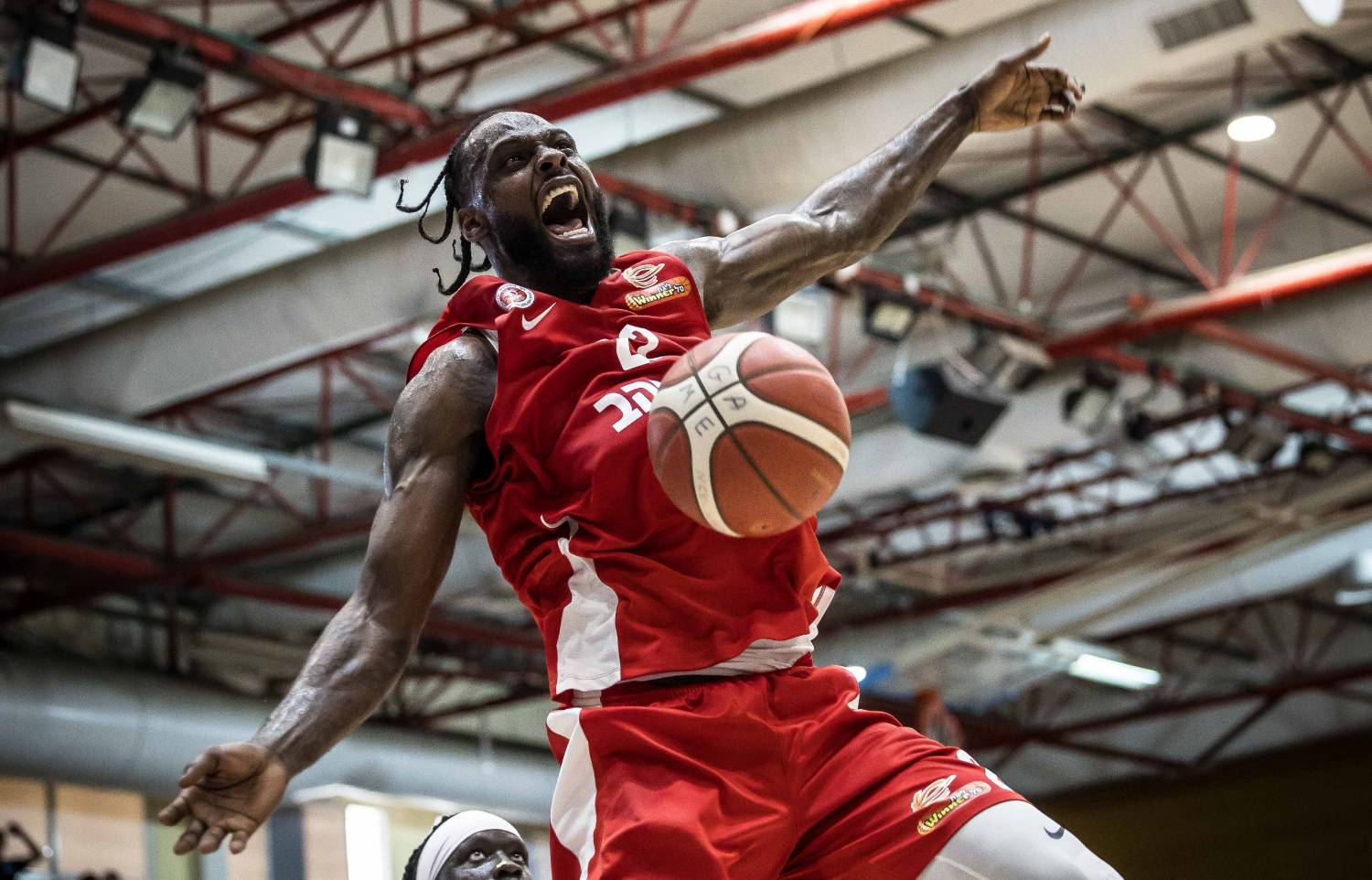 צפו: הריחופים של ג'אקורי וויליאמס