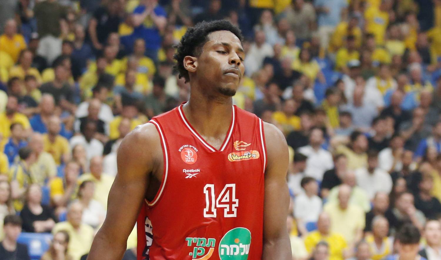 צפו: דאבל-דאבל לג'יילן הורד במשחק 1