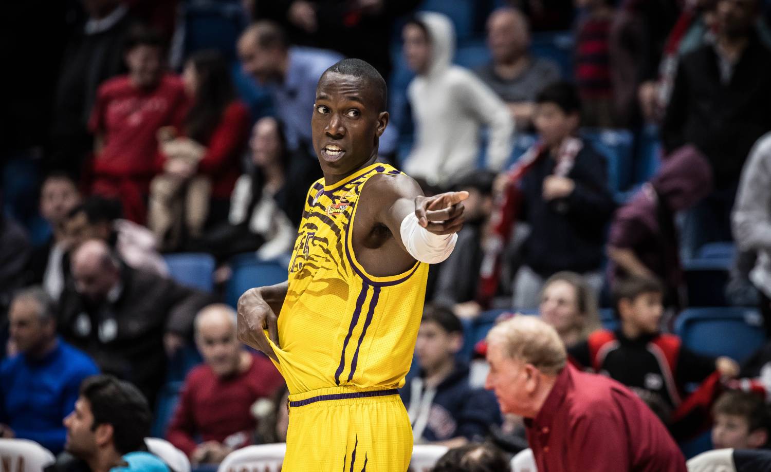 שחקן חודש פברואר: קווין הרווי