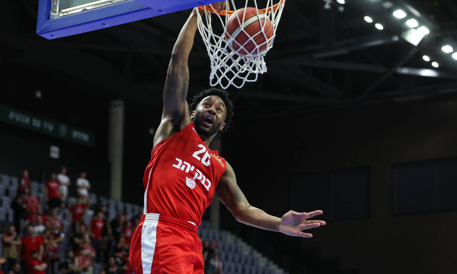 שחקן חודש אפריל: ליוואי רנדולף