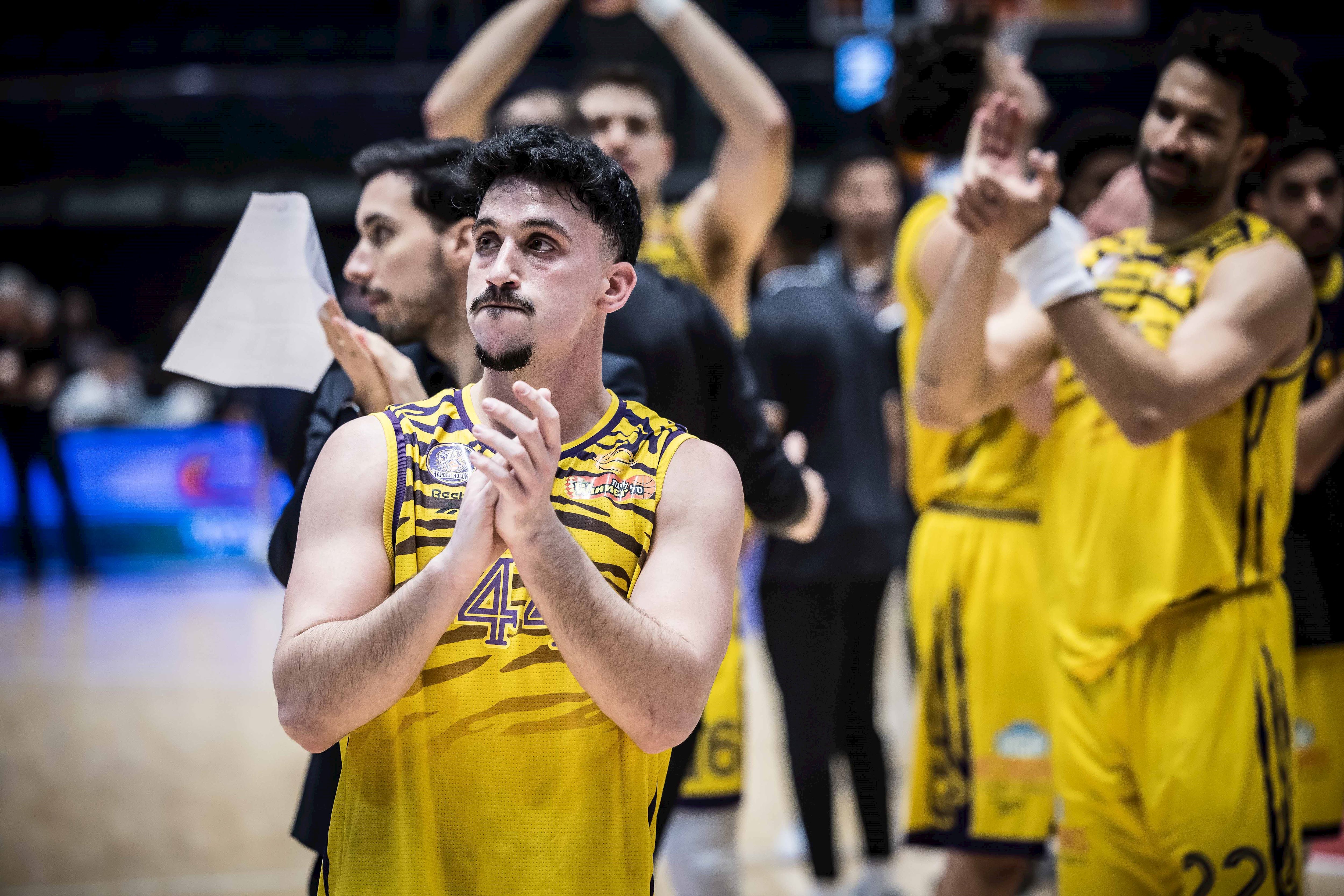 הסגולים ממשיכים להרשים גם בסגל חסר