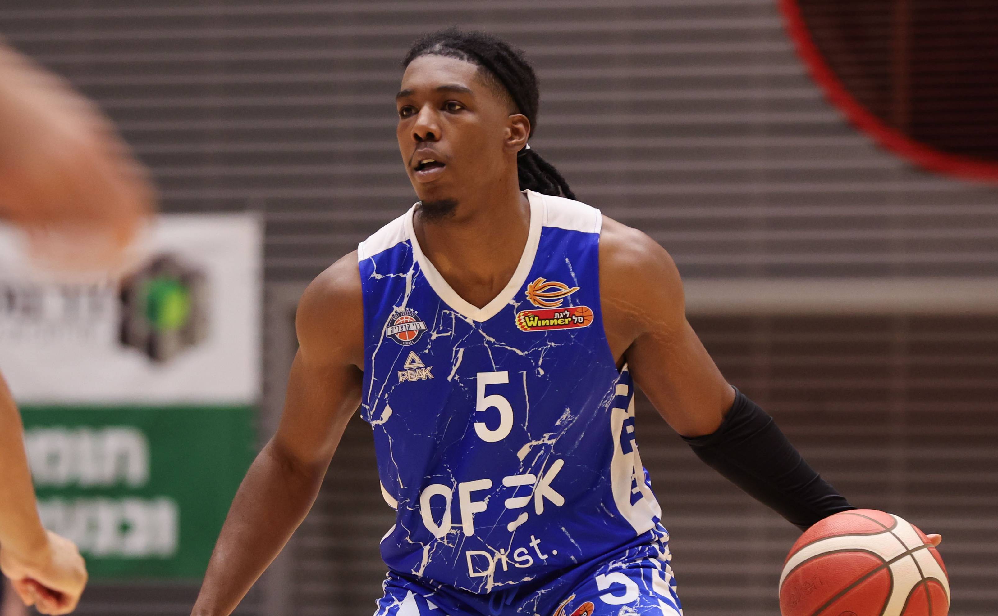 צפו: רבע אחרון מדהים של מרכוס קאר