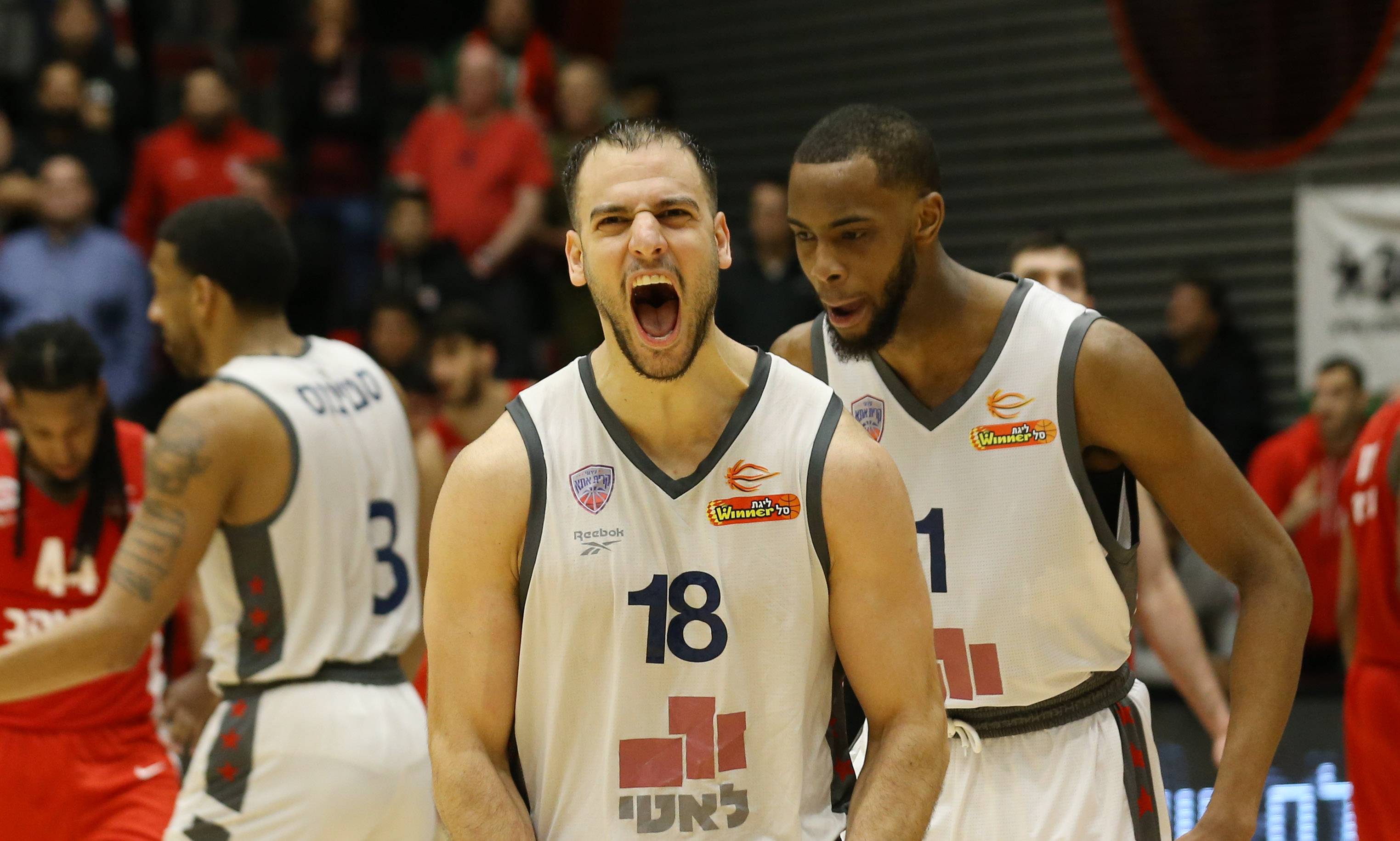 מהפך ביתי גדול לקריית אתא מול ירושלים