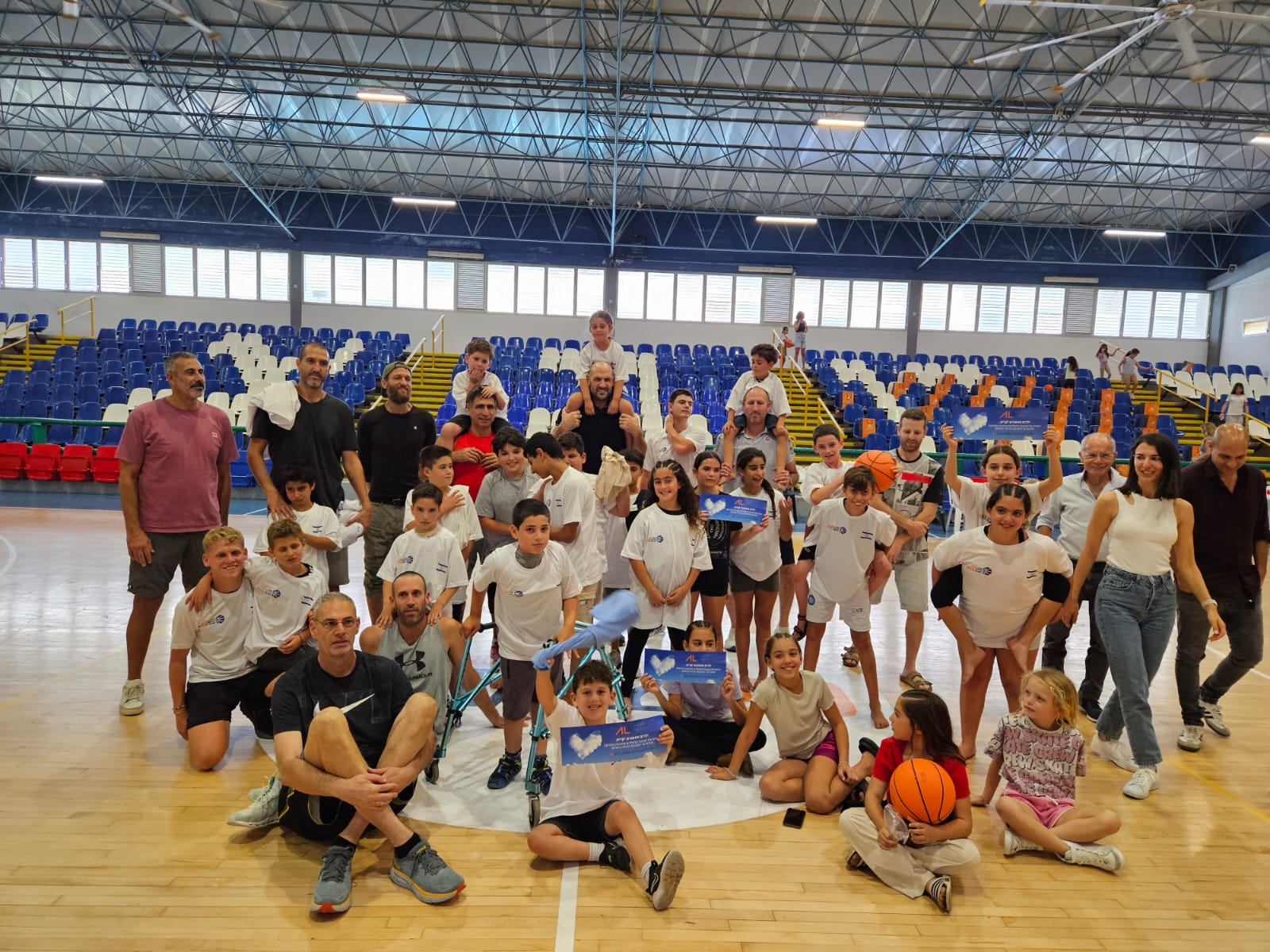 ותיקי ישראל ממשיכים לסייע ברחבי הארץ