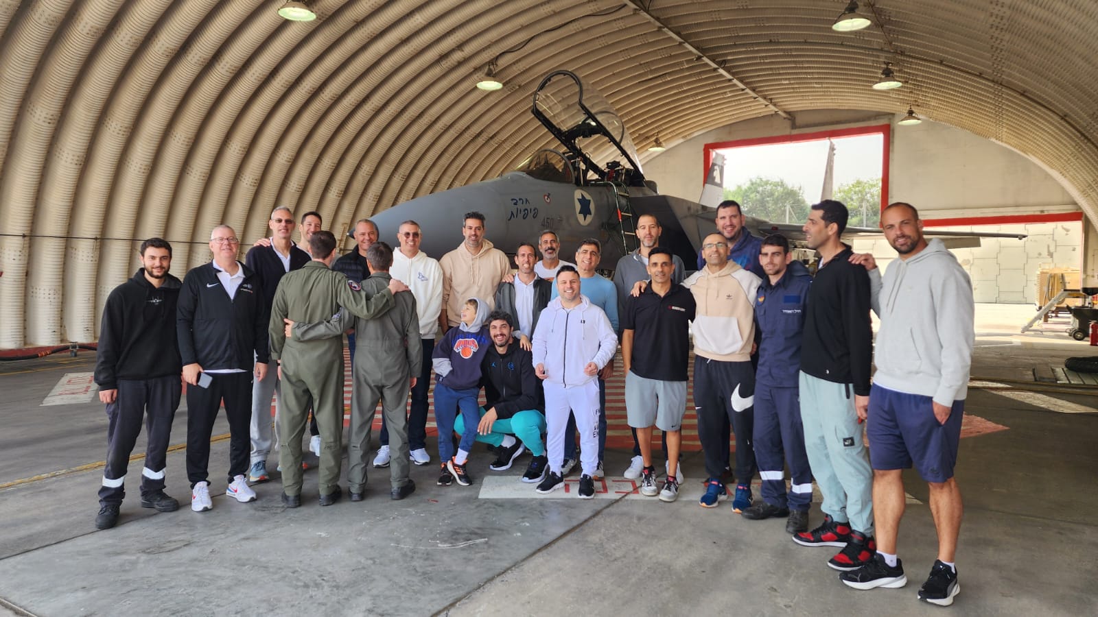 "הדימיון בינינו הוא שכולנו נולדנו לנצח"