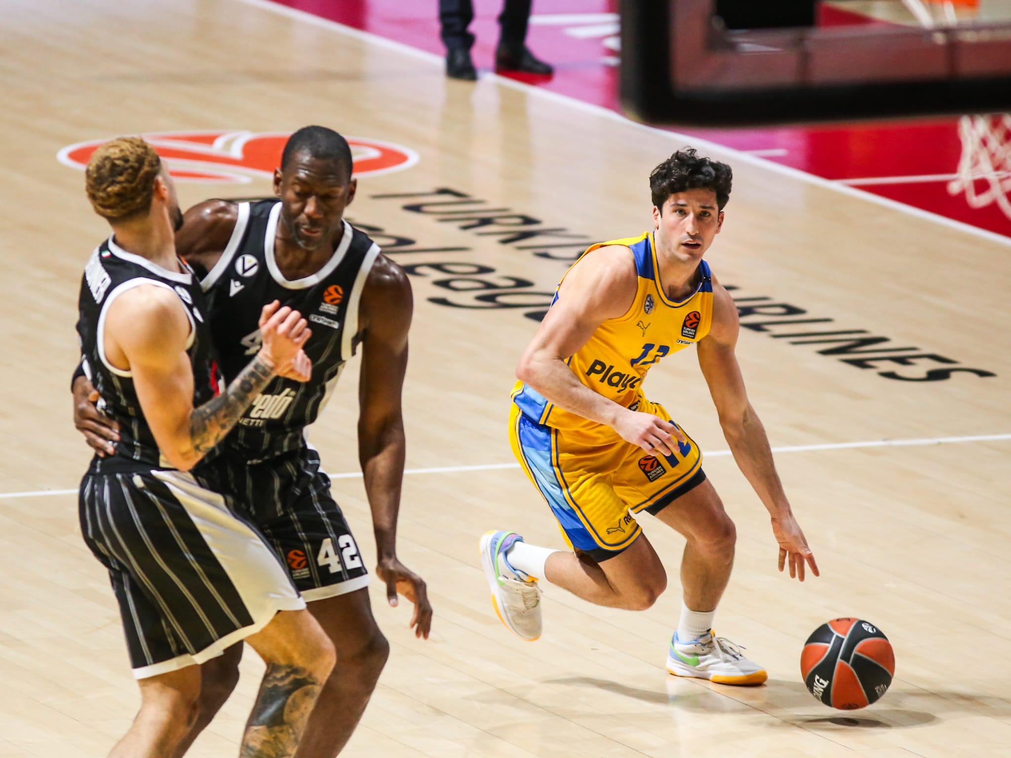 יורוליג: האלופה התאוששה עם ניצחון גדול