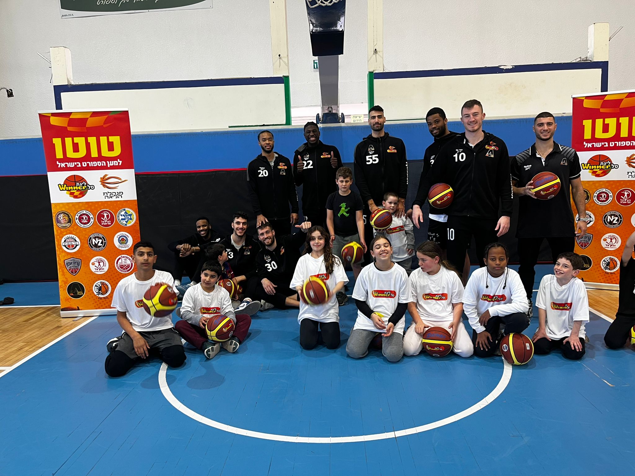 "התרומה לקהילה – ערך מרכזי במועדון"